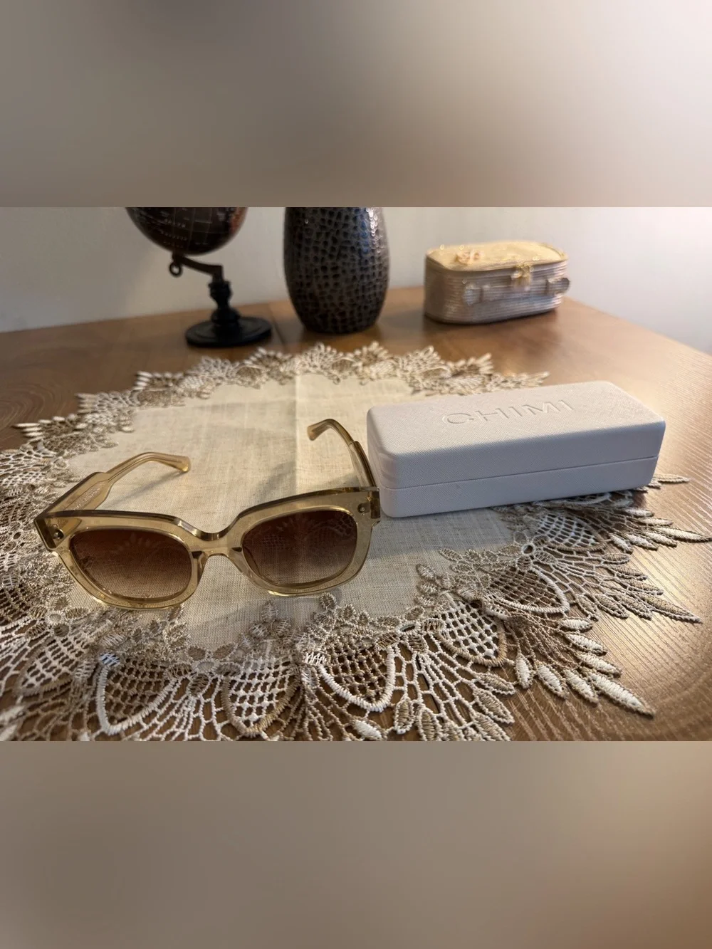 CHIMI Oversized Ecru Sunglasses Gradient Brown Lenses 08 Core NWOT Stockholm